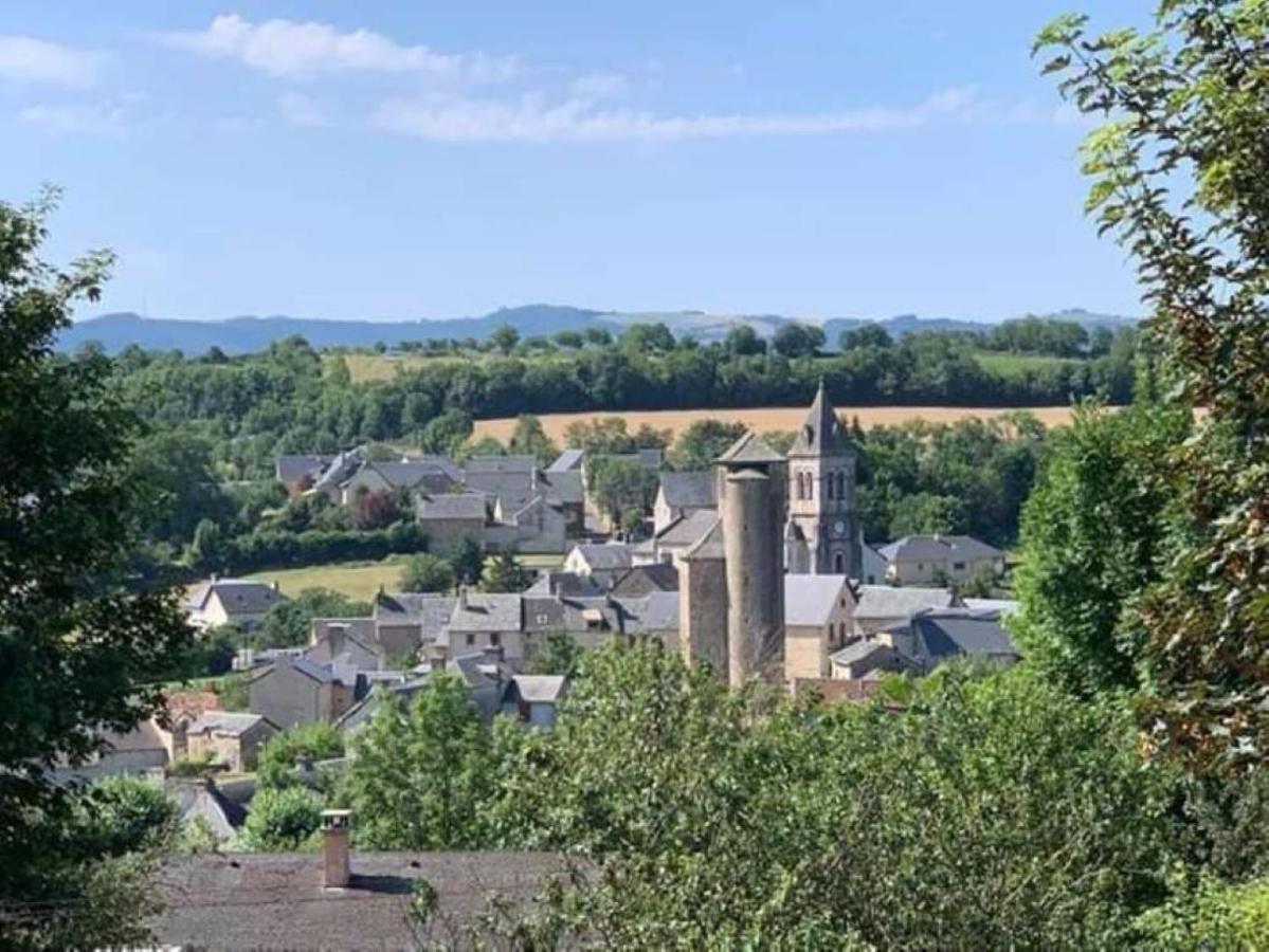 Le Gite De La Vieille Eglise De Coussergues Екстер'єр фото
