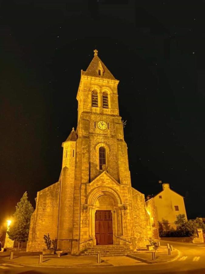 Le Gite De La Vieille Eglise De Coussergues Екстер'єр фото